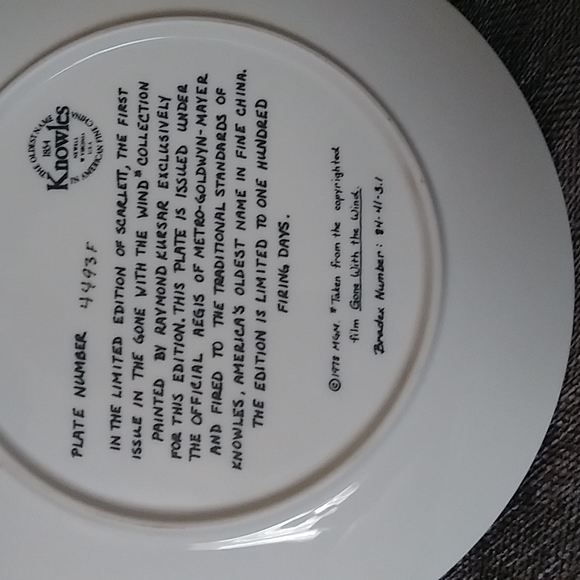 Scarlett Collectors Plate Gone with the Wind - Picture 7 of 16